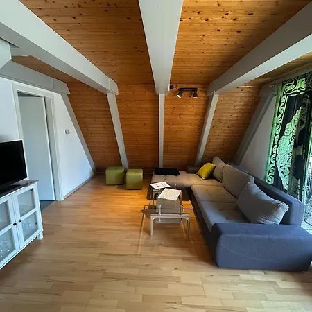 In Waldbrunn Strümpfelbrunn